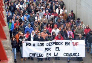 Manifestatación a su paso por La Agüera.