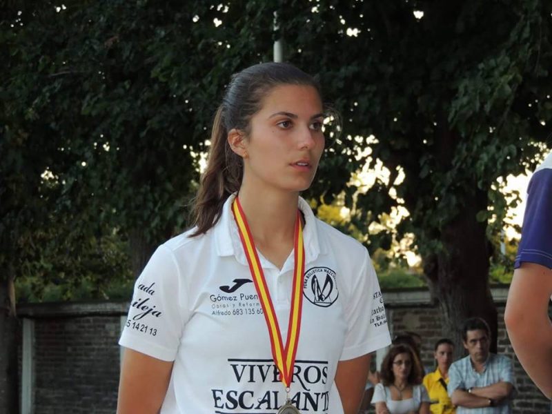  Marta Castillo con la plata en el nacional