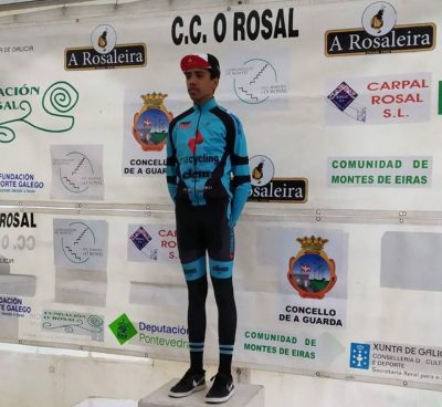 Isaac Gracia, de Zona Cycling, se impuso en Galicia