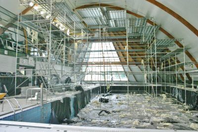 La reparación de la piscina cubierta supondrá al Ayuntamiento de Los Corrales un gasto de 560.000 euros