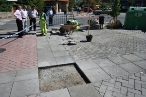 Comienza la reparación de la plaza San Miguel en Los Corrales