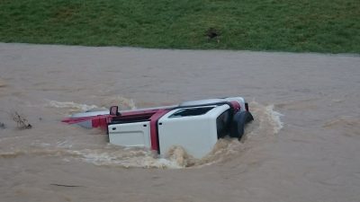 Sustos y problemas por las inundaciones durante la jornada del domingo