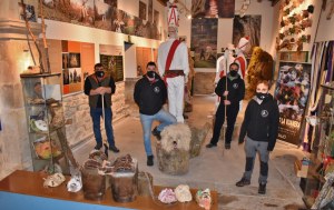 Asociación de Amigos de la Vijanera en el museo de Silió