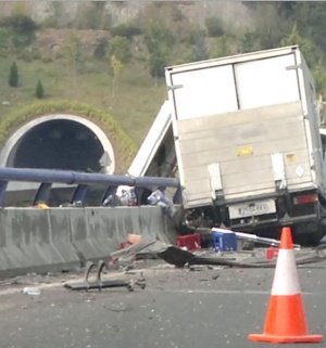 Accidente de un camión en la A-67