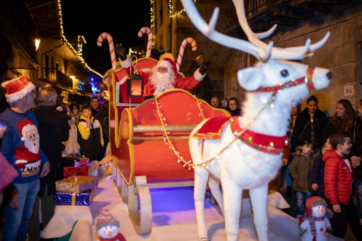 Cabalgata de Papá Noel este lunes en Cartes