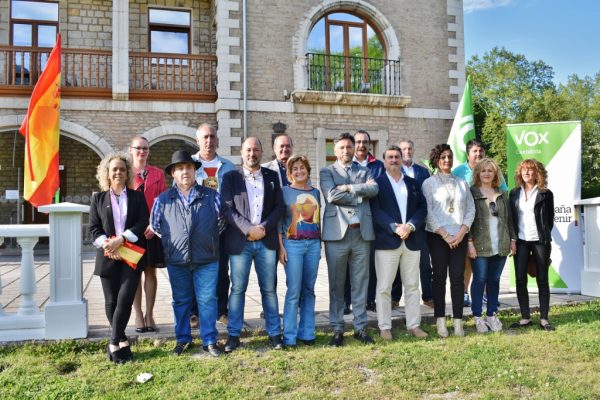 Candidatura de Vox en Los Corrales encabezada por José Joaquín Bengochea