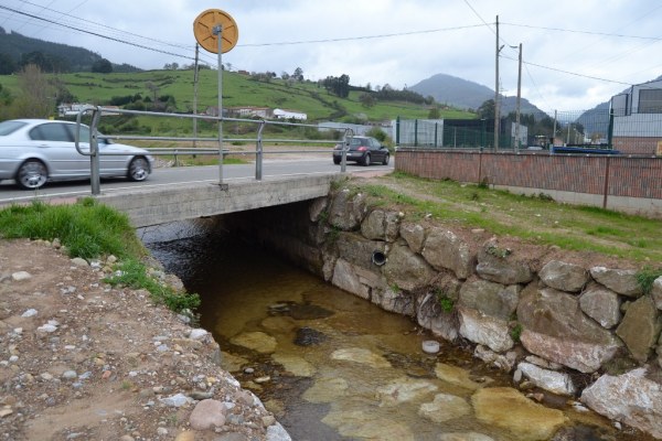 Puente en la Agüera.