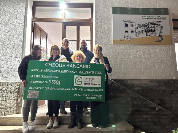 Organizadores y representantes de la Junta Local de la AECC