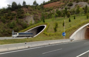 Accidente mortal en la A-67, en el túnel de Gedo.