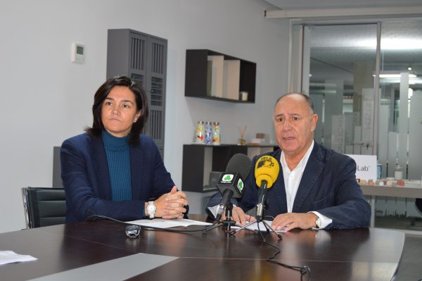 Beatriz San Cristóbal y José López.