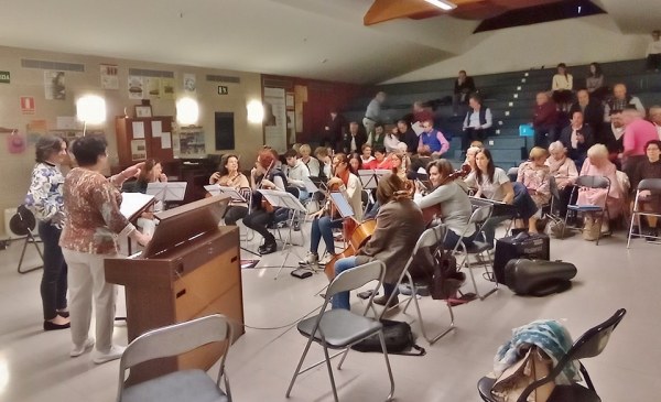 Ensayo de la Coral con la orquesta
