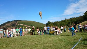 Magnífico lanzamiento del ganador, Jesús Crespo.