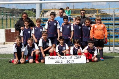La A.D. Delasalle gana la liga de fútbol benjamín