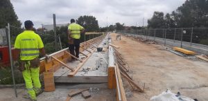 Obras en las extensiones del puente de Cartes