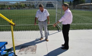 González y Espinosa en las arquetas del complejo deportivo