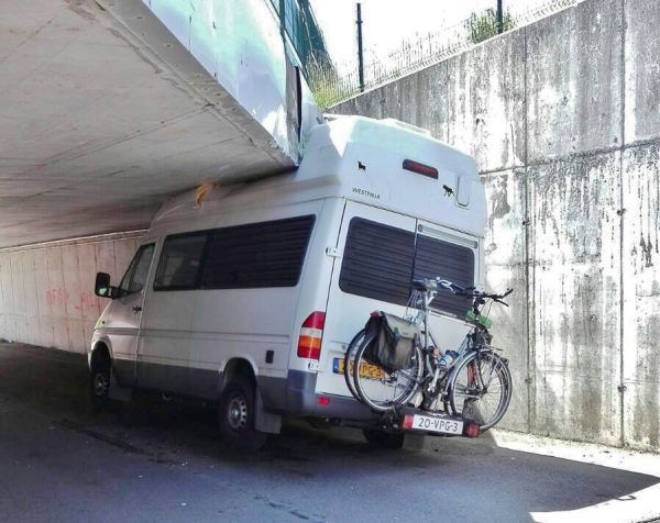Furgoneta accidentada