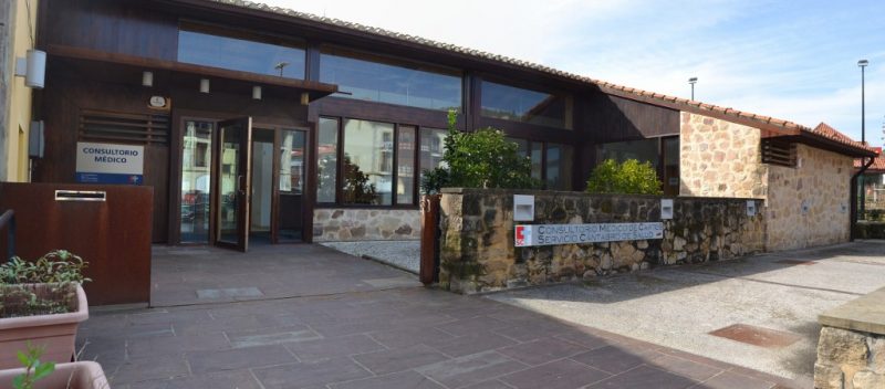 Consultorio médico en Cartes
