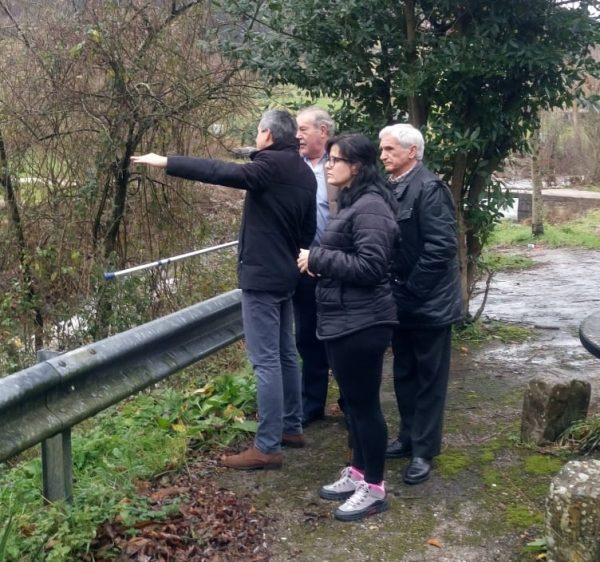 Zuloaga ha recorrido el municipio comprobando los daños provocados por las riadas y los argayos