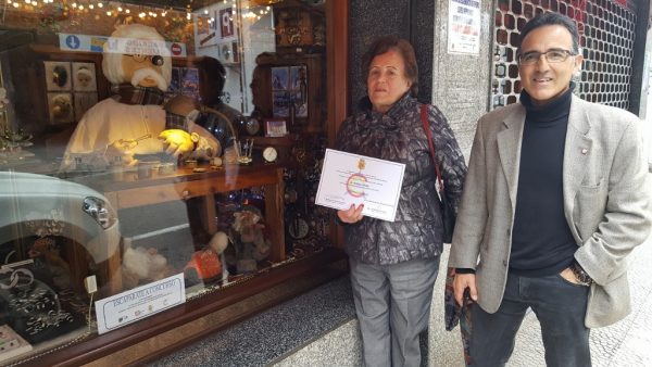 Escaparate ganador el año pasado, el de Joyería Relojería El Leonés