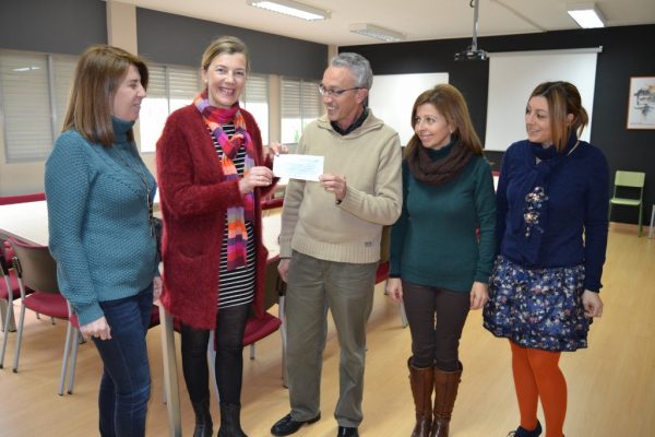 Entrega de la recaudación de la última edición de la Carrera Solidaria
