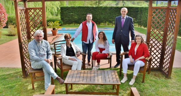 Reinas, pregonero, alcalde y concejal de Festejos