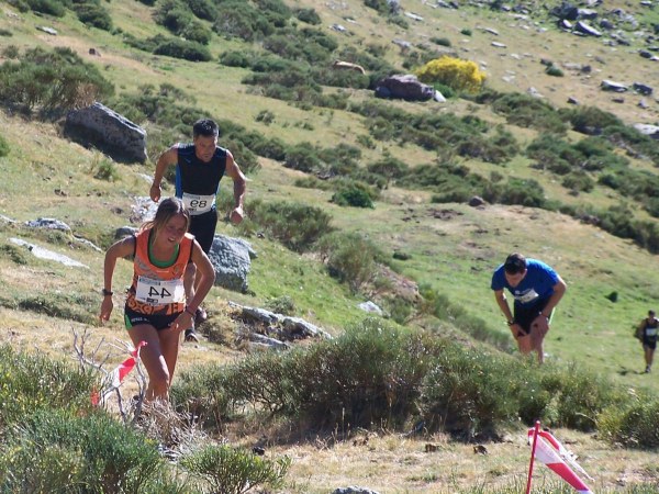 Azara en pleno ascenso.