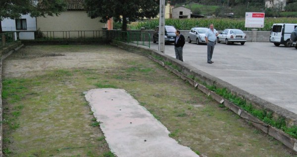 Una de las obras será la rehabilitación de la bolera de Villayuso