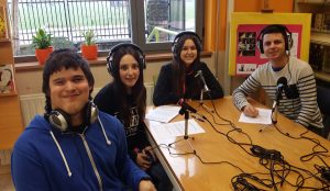 La fiesta de Guerras Cántabras por los chicos del IES EStelas en La Radio Con Clase