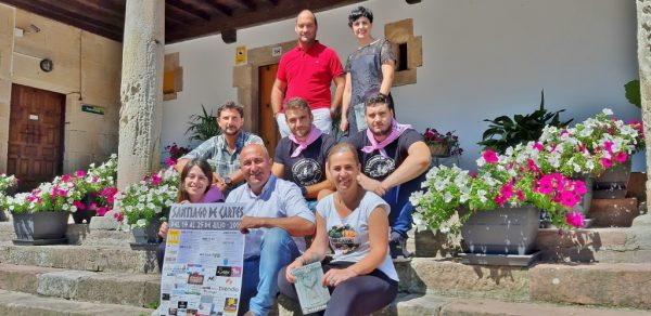Autoridades y comisión organizadora de las fiestas de Santiago de Cartes