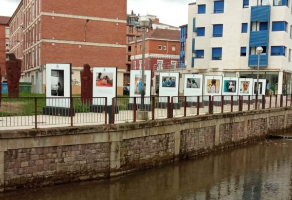 Paneles de la exposición en su paso por Reinosa