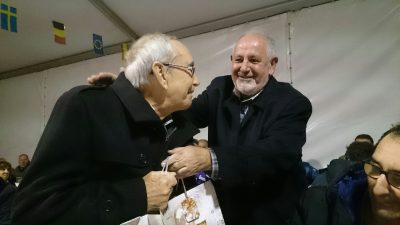 La peña El Tarumbo rindió homenaje a su presidente