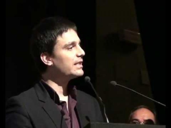 Aarón García Peña, poeta invitado en la segunda ronda del Poetry Slam Cantabria