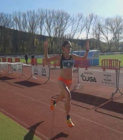 Paula González vence en el Cross de Burlada