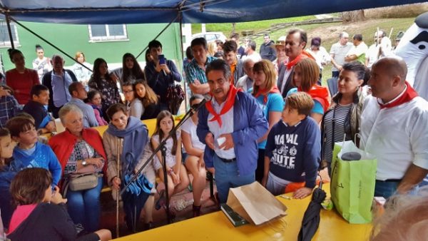 Revilla fue el pregonero de la &quot;romería de toda la vida&quot; que se celebrará jueves y viernes en Cohicillos