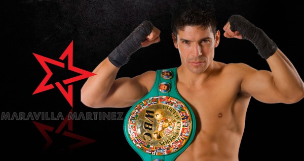   Maravilla con su cinturón WBC