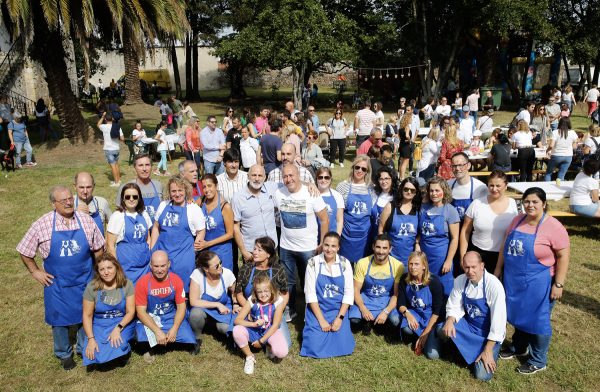 Organizadores y autoridades en la romería celebrada en Cartes