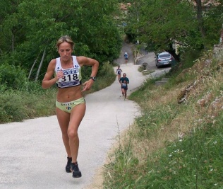 Azara venció en la `Subida a la Hoz´ y `Bea´ en el `Trail Ruta de las Minas´