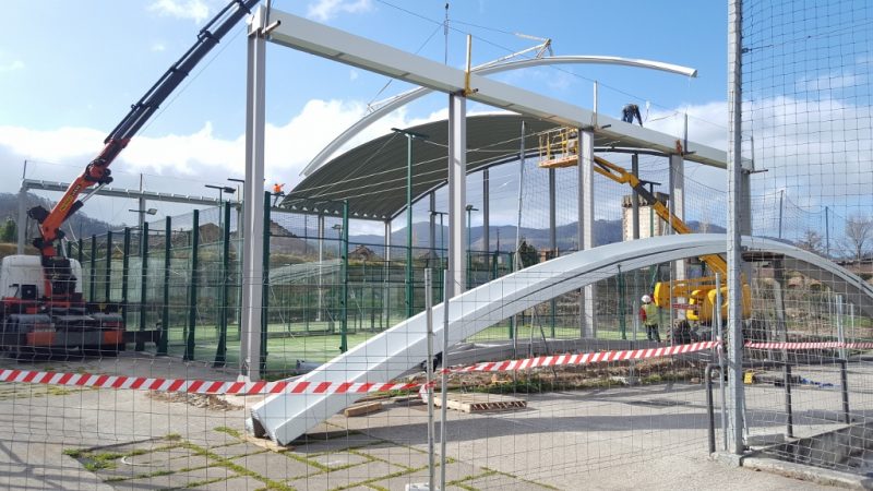 Las pistas de padel estarán terminadas en unos días