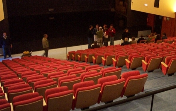 Arko mantendrá la gestión del teatro