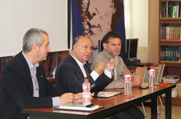 Robles, López y Merino.