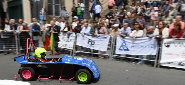El coche del equipo Sallesport en acción