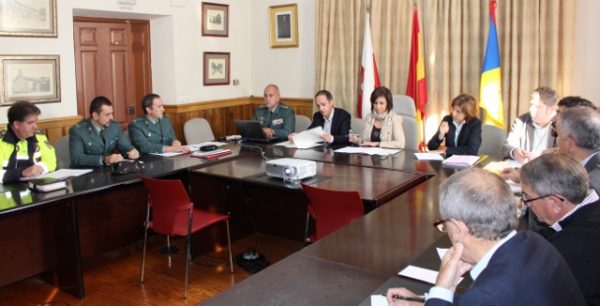 El Delegado del Gobierno confirmó la detención de los presuntos autores del robo con violencia a una mujer
