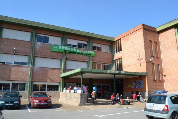 El instituto de Los Corrales de Buelna quiere ser el primero en Cantabria con nombre de mujer laica
