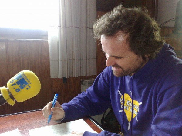 Mario San Miguel presenta su libro en Los Corrales