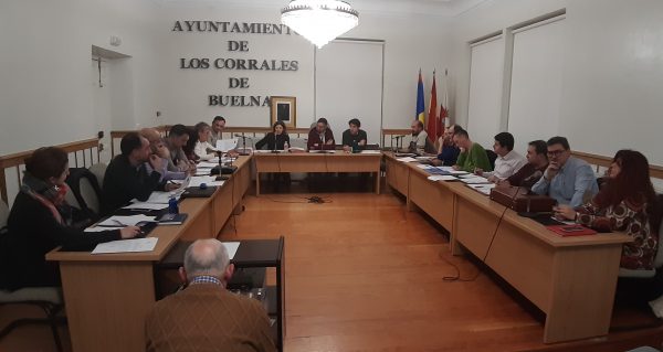 Sesión plenaria de aprobación de los presupuestos en Los Corrales