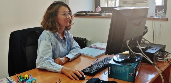 Ana Isabel Santiago, técnico del programa  AME en Los Corrales