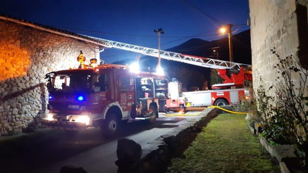 Actuación de los bomberos del 112