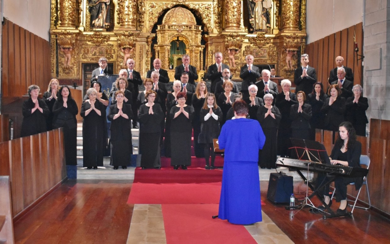 La Coral de Los Corrales en el Santuario de Las Caldas