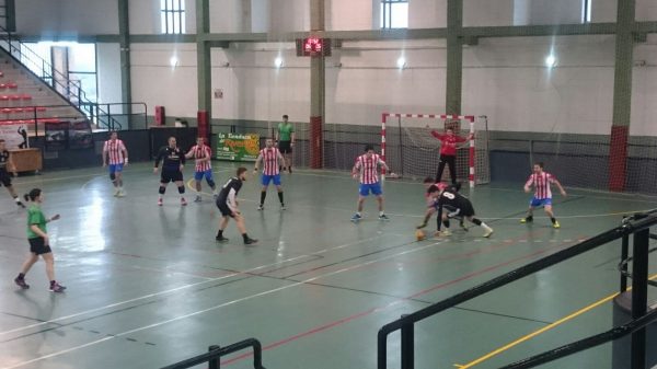 Trabajada victoria de Balonmano Corrales ante Ciudad de Salamanca