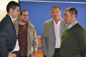 Pablo Gómez (derecha) en la presentación del plan de dinamización turística